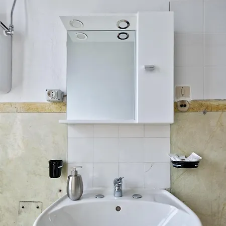 Venice Magic Night Πανσιόν